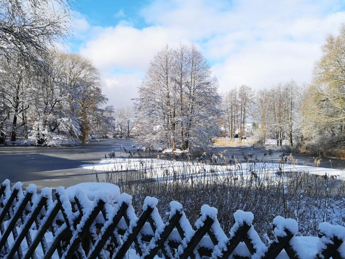 Uschi'S Gasthof Neuendorf  エクステリア 写真